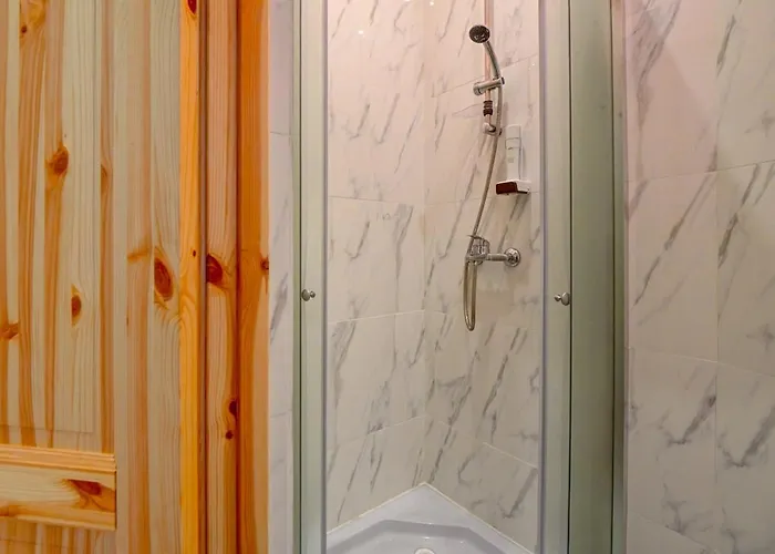 Merkela 2br 公寓 里加